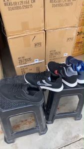 รองผ้าใบTk starวัยรุ่น!!รุ่นYH70048size40-45มี4สีดำแดง/ดำล้วน/ดำเทา/กรมอย่างเท่ขอบอก