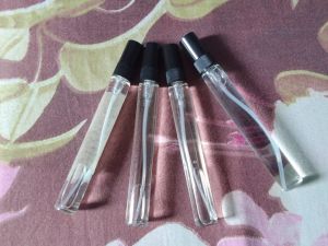 Parfum mini 10 ML kualitas premium parfum pria wanita tahan lama parfum mewah wangi menyegarkan