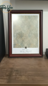 Khung ảnh đẹp Tinh Hoa Art KAD-01 nâu trầm tĩnh tại viền hạt mè vàng bền đẹp nhiều kích cỡ