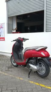 Striping Stiker Polet motor honda Scoopy 2023 2024 stylish merah list motor standar kualitas termurah