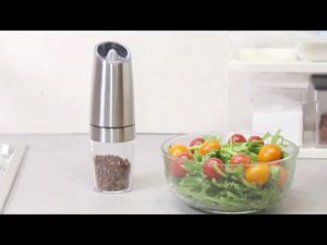 Japanese Electric Black Pepper Grinder Manual Stainless Steel Automatic Grinding Machine for Pepper Corns Sea Salt and Other Spices
