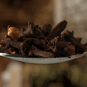 Cloves Whole Premium Quality | Whole Clove Buds | Aromatic Spice for Baking Curry Tea & Cooking | LK Herbs and Spices