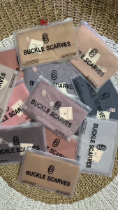 Paket Usaha Hijab Segiempat Embos & Buckle Monogram Logo Swarovski Free Pouch