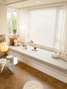 Yem | Anti-slip Window Bench Pad