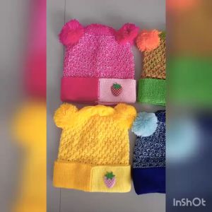 Topi Kupluk Anak Bayi Model Pompom Rajut Laki-Laki & Perempuan