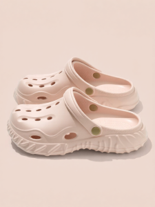 Molly | Non-slip and Odor-Preventing Beach Shoes