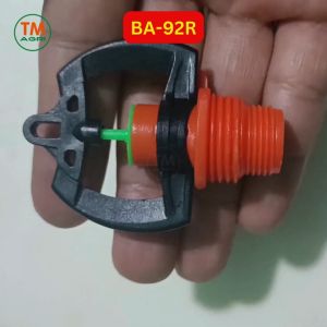 BỊCH 50 CÁI Béc tưới tròn 360 độ có bù áp ren ngoài 17mm BA-92 BA-93 BA-92R ren 17-21mm 72L/H bán kính 35m béc tưới vườn