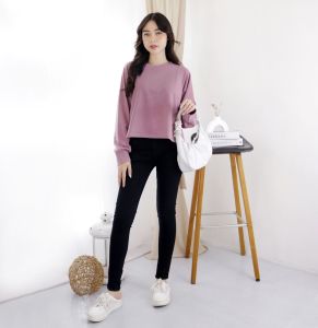 CROP TEE OVERSIZE KAOS POLOS CROP TOP LENGAN PANJANG HIJAB FRIENDLY