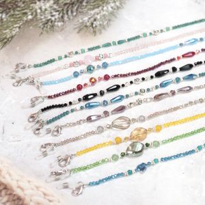 สำหรับผู้ใหญ่ และเด็ก: สายคล้องแมส หรูหรา ไฮโซ สายคล้องแว่น ลูกปัดคริสตัลและมุก แถมห่วงคล้องแว่น สำหรับการเตรียมตั้ง ให้ความสวยงาม และความงาม