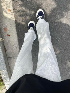 Quần Nỉ Nam Phong Cách Mỹ Dày Màu Xám Trắng Họa Tiết Dao Cong Quần Thể Thao Mùa Thu Cạp Vừa Dài Cotton 100%