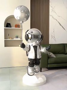 โมเดลนักบินอวกาศถือลูกโป่ง DT59-238