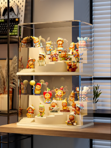 XINGYOU | Transparent Dustproof Creative Figure Display Shelf