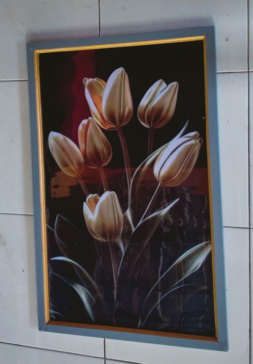 Hiasan Dinding Lukisan Cetak Bunga Tulip Emas Plus Figura Ukuran 85 55 Hiasan Dinding Lukisan Cetak Bunga Tulip Emas Plus Figura Ukuran 85 55
