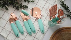 Kitchen tool set 7pcs Rose Gold Stainless Steel Garlic Press Cutter Scoop peeler cheese Grater Kitchenware Kitchen