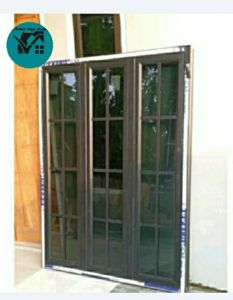 Jendela Aluminium Kaca Model Double Swing Motif Ornamen Ukuran 100x100 Komplit Tinggal Pasang