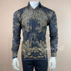 Kemeja batik pria motif wolakwalik