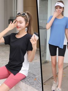 เสื้อยืดวิ่งออกกำลังกายแบบหลวมๆ แห้งเร็วสำหรับผู้หญิง ชุดโยคะฤดูร้อนปี 2023 ใหม่ แขนสั้น กระชับสัดส่วน คอกลม ผ้าไนลอน