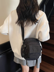 Lightweight Waterproof Nylon Crossbody Bag for Women Fashionable Casual Single Shoulder Mobile Phone Bag 2025 New Style