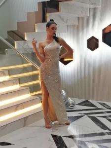 Romagic Silver One Shoulder Hollow Out Sequin Cocktail Dress Luxury Pleated Slit Padded Sleeveless Women Party Evening Dresses