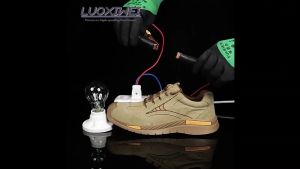 Leather Insulation Safety Shoes for Men: Steel Toe Sneakers & Rubber Anti-Smashing Construction