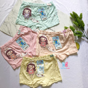 Quần chip đùi size từ 17kg đến 35kg cho bé gái in cô bé - QC0768