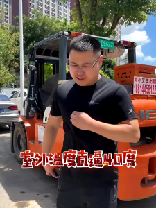 Portable Waist Clip Fan/Necklace Fan 12000MAH over 24H Long Working Time Strong Airflow Cooling Fan Hand Free Fan