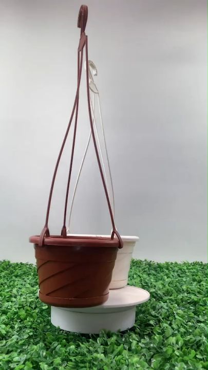 กระถางพลาสติก 6 นิ้วแบบแขวนพร้อมจานรอง