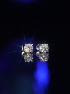 LOVETIA Anting Perak 925 1.0 Ct Moissanite Sertifikat GRA BTED006