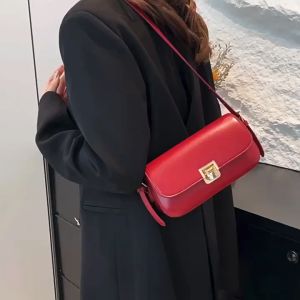 1793 ( READY STOCK ) PU SLING BAG EU FASHION HOUSE