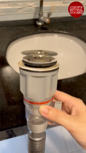 [ครบชุดพร้อมใช้] ชุดสะดืออ่างล้างหน้า พร้อมท่อน้ำทิ้ง รุ่นกันกลิ่นกันแมลง ติดตั้งง่าย พร้อมส่งจากไทย