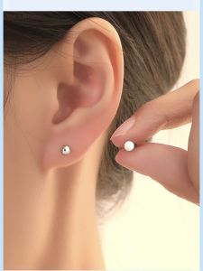 F136 Medical Titanium Alloy Stud Earrings Female Anti-Allergy Ear-Caring Labret Cochlear Ear Bone Stud Flats Titanium Steel Implant Grade