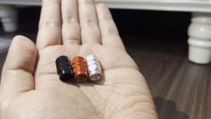 Tutup Pentil Mobil Alumunium & Sepeda Motor Car Alloy Valve Caps isi 4