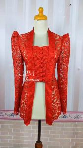 Kebaya Modern Kutubaru Brokat Crop Sage Green Merah: Baju Wisuda & Lamaran