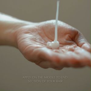 The Olive Tree Refreshing Conditioner 500ml /Natural Ingredient/Hair Care/Scented with Rosemary Peppermint Essential Oils