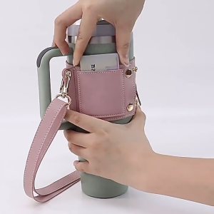 Tas Tumbler Stanley 40oz Kelas Atas Leather Botol Minum  Stanley Bag Stanley Accessories Tas Selempang Botol Minum Berbagai Premium Macam Warna Tersedia Tas Pembawa Botol Air Portabel Anti Selip Dengan Tali Bahu Tersesuaikan
