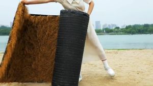 Gulungan jerami buatan 1m×3m untuk simulasi atap luar ruangan jerami alami jerami buatan tahan api dekorasi taman paviliun