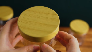 Wooden Lid Plastic Airtight Jar Plastic Bottle Nut Biscuit Jar Wood Grain Transparent Sealed Jar Food Organizer