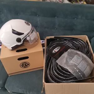 Kính đen Kyt tigerjetkính đen rời thay thế nón bảo hiểm KYT 1/2 tigerjet hàng chính hãng