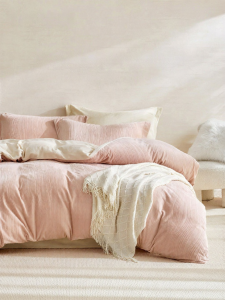 Carved Flannel Thickened Quilt Set For Winter