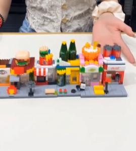 【SG Local】🧩(Fast Shipping)Mini City Street Views Set McDonald Building Blocks Cola Creative Education Toys Gift Kids