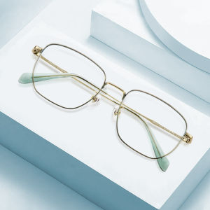 Progressive Multifocus Reading Glasses Pure Titanium for Women Zero Magnification on Top LensAnti Blue Light Resin Lens