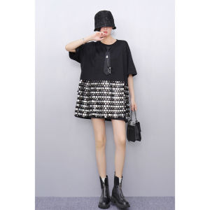 เสื้อยืดผู้หญิงหลวมๆ แขนสั้น แฟชั่นฤดูร้อน 2025 ดีไซน์ใหม่ ดีไซน์เก๋ไก๋ ลำลอง ประดับเลื่อม แขนสั้น ทรงหลวม แฟชั่น