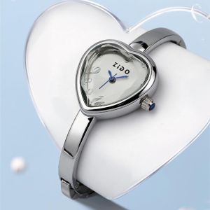 Ladies Bracelet Watch Heart-Shaped Personalized Light Luxury High-End Niche Quartz Watch