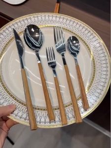 SK-C1166 Sendok Garpu Stainless Steel Korea Handle Kayu / Alat Makan Sendok Garpu Gagang Kayu Spoon