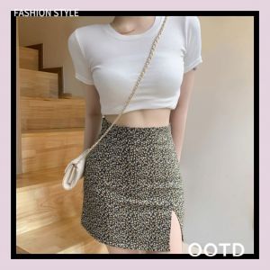 LHFriday งานสุดปังเข้าใหม่ กระโปรงแฟชั่นผู้หญิง งานผ่าข้างทรงดี ดีไซน์สวย ดีเทลงานลายดอกให้ลุคชาวเกาหลีสุดๆ รุ่นนี้พร้อมส่ง 4 สี ให้เลือก ไม่อยากพลาด รีบสั่งเลยก่อนของหมดน้า