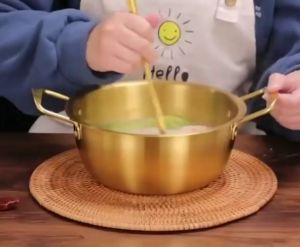 Korean Stainless Steel Cooking Pots & Seafood Double Ear Pot: Versatile Kitchen Tools