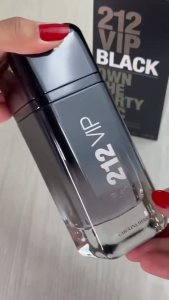 Parfum Pria tahan lama CH 212 VIP Men EDP isi 100ml - from singapore - [ cod ]