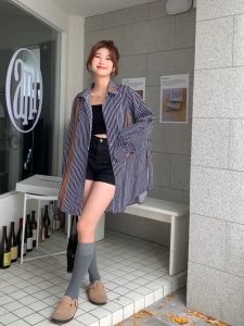 Kemeja Kontras Bergaris Retro Wanita: Kemeja Lengan Panjang Longgar Kasual Ala Korea