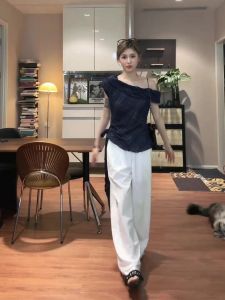 VKSOD | ชุดสองชิ้นลายสก็อตแขนสั้นไหล่ข้างเดียวสำหรับผู้หญิงในช่วงฤดูร้อน กางเกงขายาวเอวสูงกระชับสัดส่วน ชุดแฟชั่นสไตล์เกาหลี