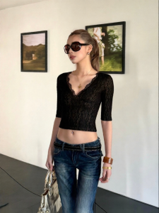 audwyn | Áo Thun Voan V-Neck Tay 5/8